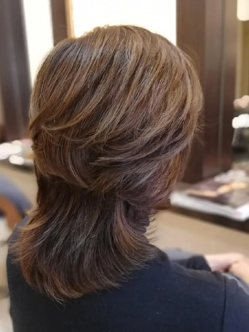 ミディアム カラー パーマ ハイライトカラー ハイライト 森下 勝誠のヘアスタイル