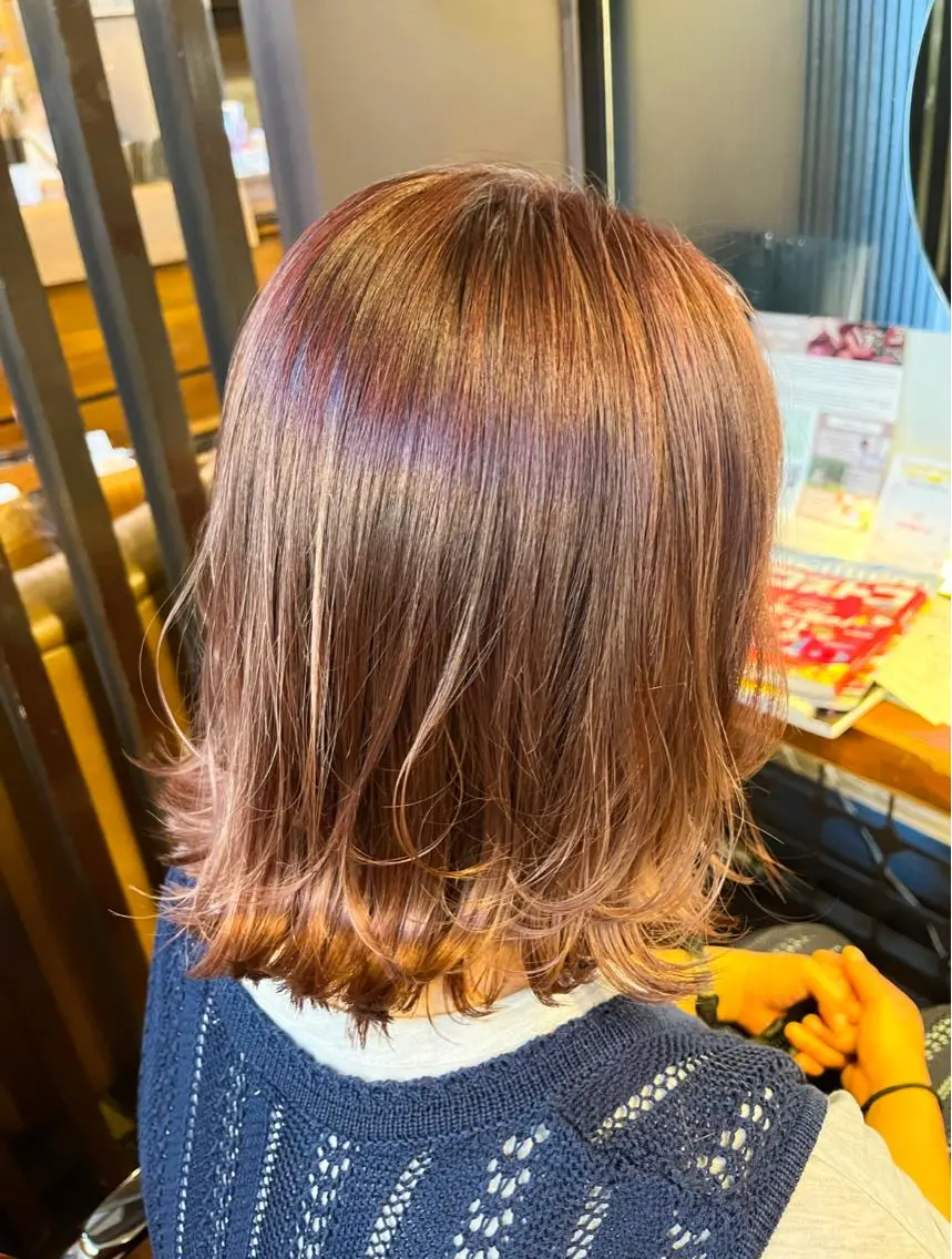 ミディアム カラー カット ヘアカラー 佐藤 美聡のヘアスタイル