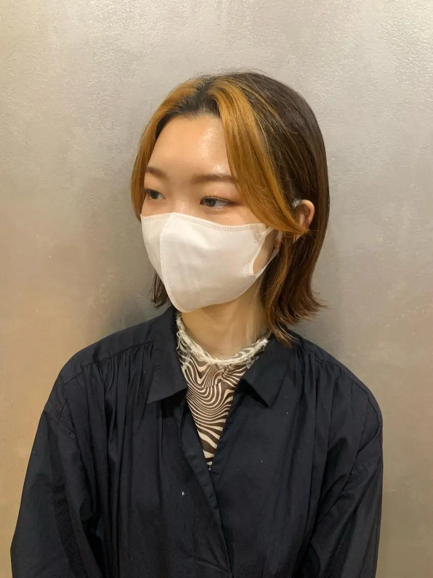 ショート カラー ミストバング  フェイスフレーミング ボブ 外ハネヘア 傷ませない縮毛矯正／ 吉岡 美江のヘアスタイル