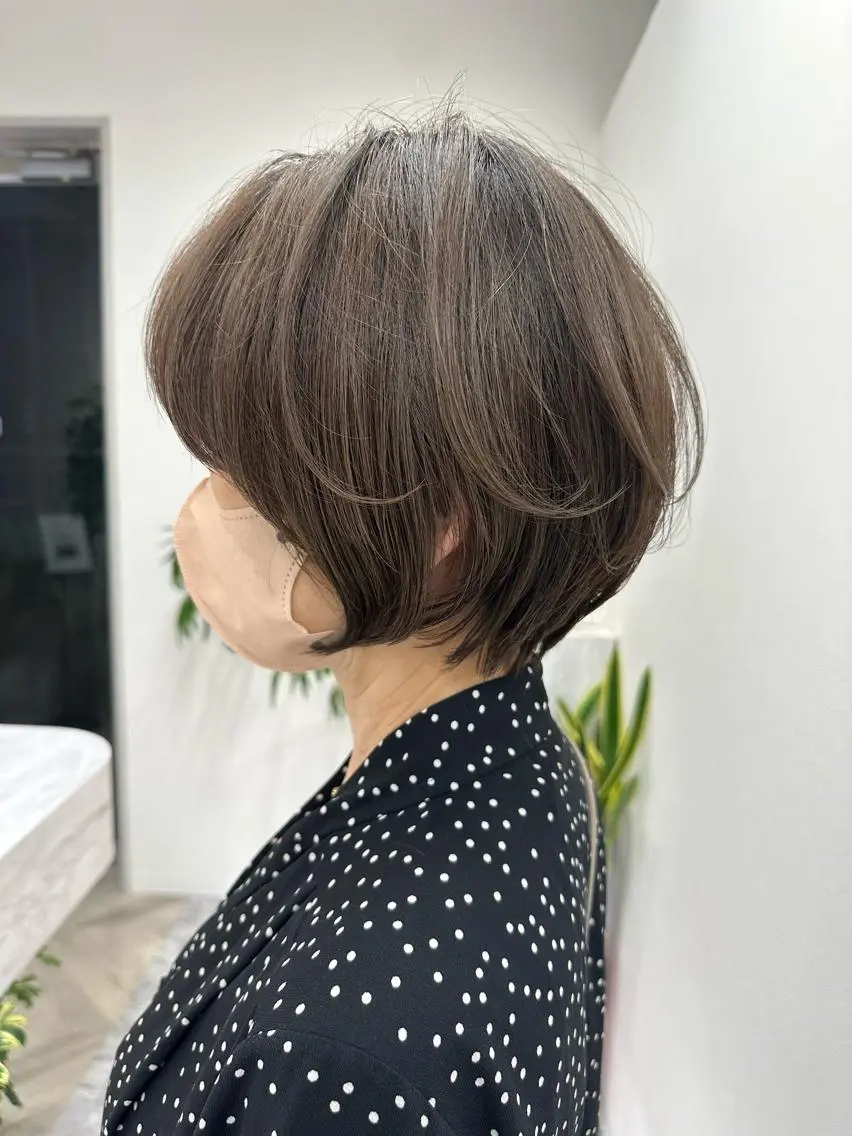 ショート カット ヘアカラー トリートメント ere hair salonのヘアスタイル