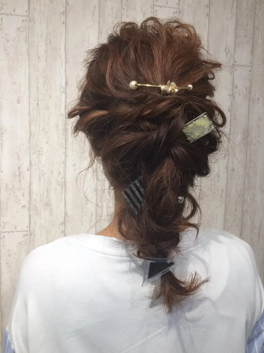 ヘアアレンジ Unique ユニークのヘアスタイル