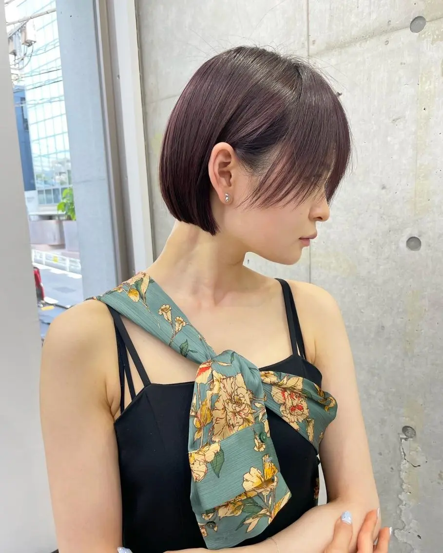 ショート カラー ブリーチ 透明感カラー グレージュ ブリーチなしカラー オリーブカラー カット ヘアカラー トリートメント 初めてでも安心🌟 newi町田✂のヘアスタイル