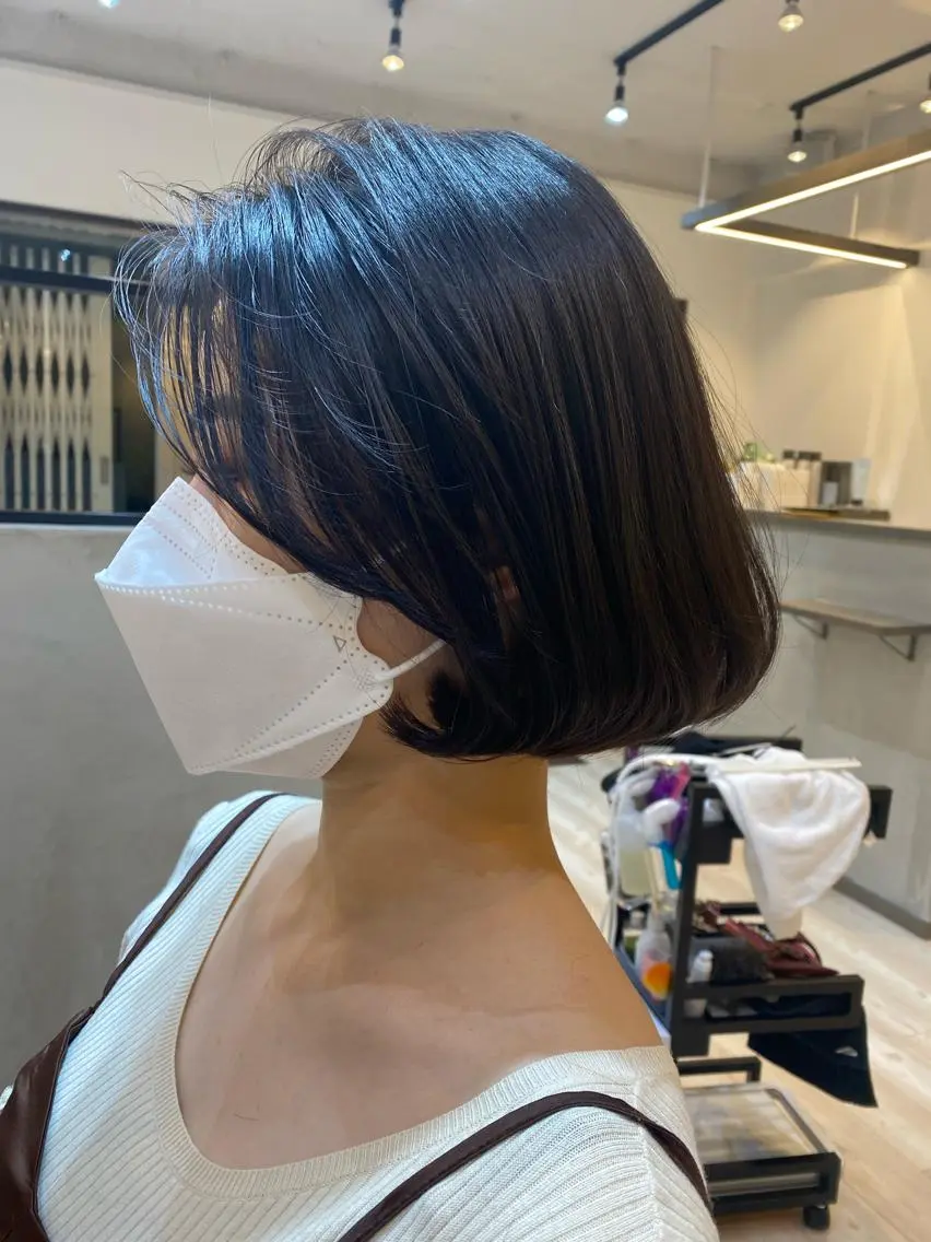 ショート 小山 ヨシタカのヘアスタイル
