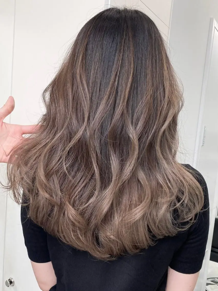 セミロング カラー カット ヘアカラー トリートメント ヘアセット ✨髪質改善✨ kazuyaのヘアスタイル
