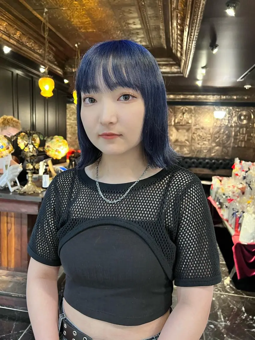 ミディアム カラー カット ヘアカラー 圧倒的デザイン力 店長🎨RENAのヘアスタイル