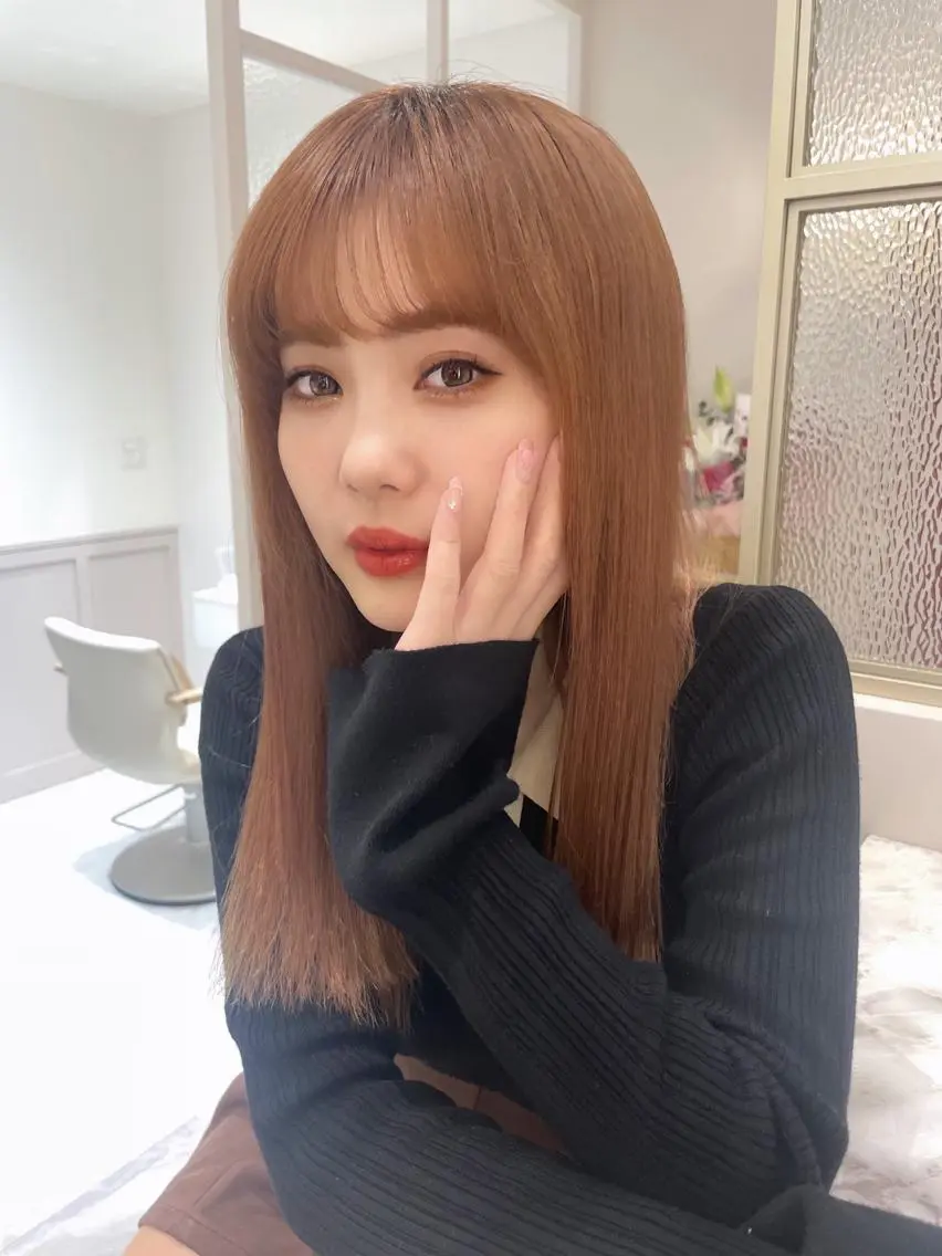 ロング ケアカラー トリートメント fuwari 美白ショコラカラーのヘアスタイル