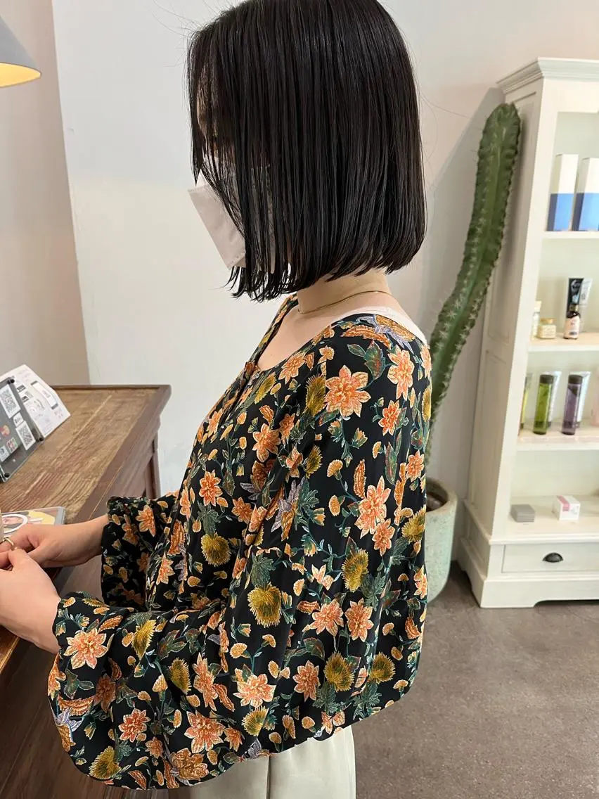 ミディアム ボブ 宮腰 瑠果のヘアスタイル