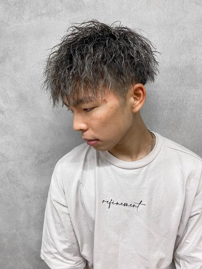 ショート カラー パーマ ヘアアレンジ メンズ カット ヘアカラー 【メンズ専門美容師】 NUMBER.12のヘアスタイル