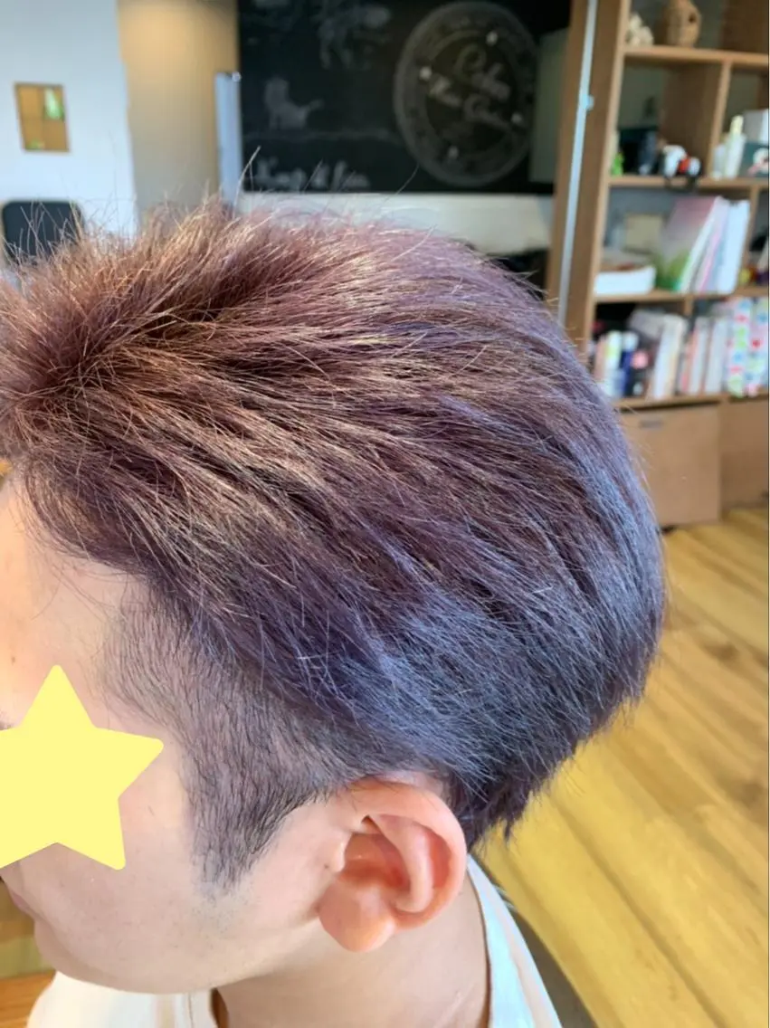 ショート カラー グレージュ ヘアカラー トリートメント ツキダテ ユイのヘアスタイル