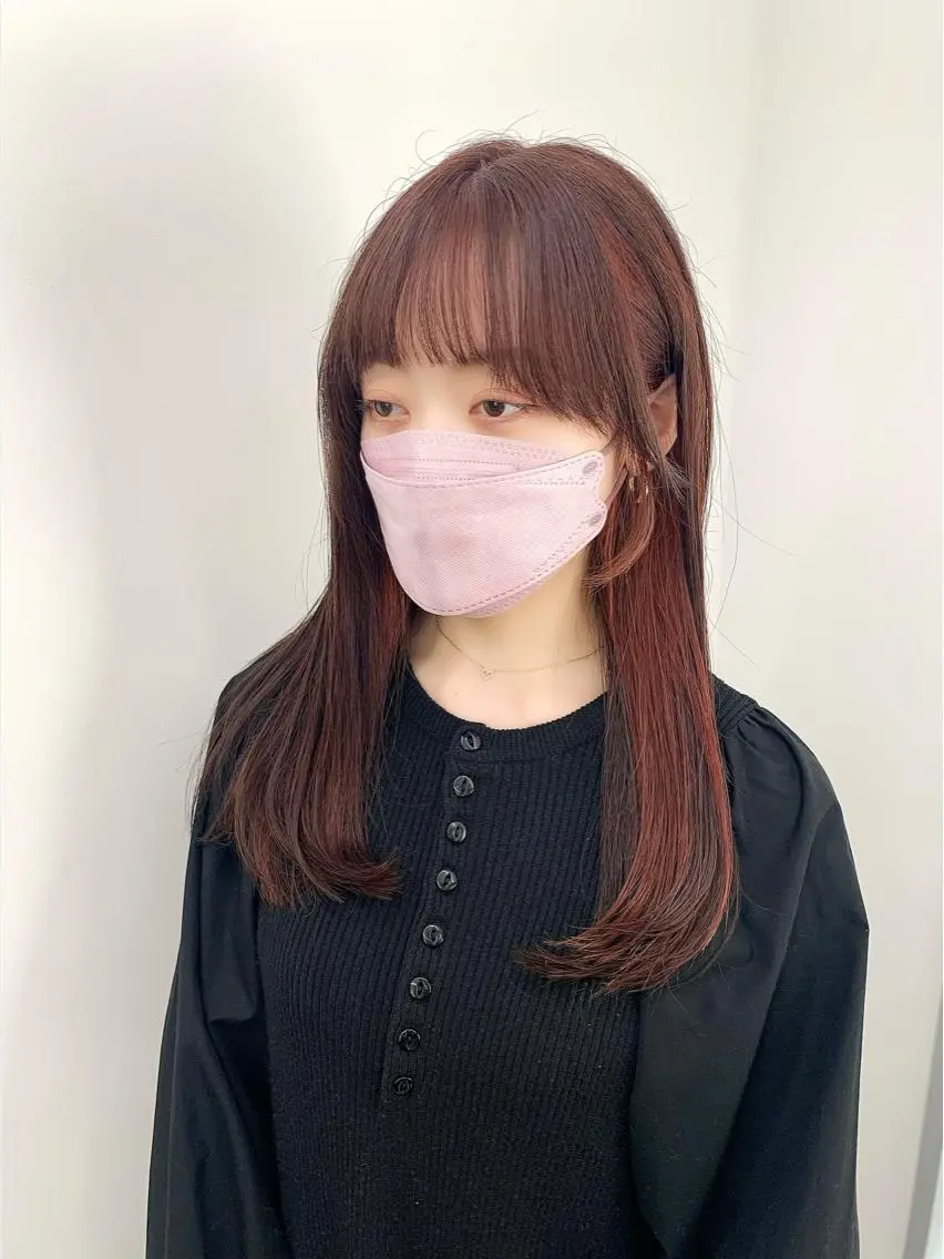 ロング カラー パーマ ヘアアレンジ メンズ キッズ ネイル マツエク・マツパ アイブロウ カット トリートメント レイヤーカット／ 巻ける縮毛矯正のヘアスタイル