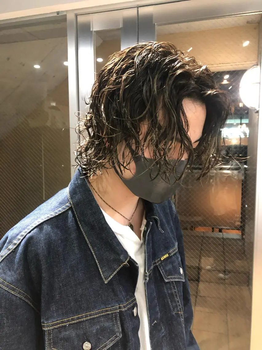 ミディアム カラー パーマ ヘアアレンジ メンズ ヘアカラー トリートメント 💎髪質改善特化💎 RUITOのヘアスタイル