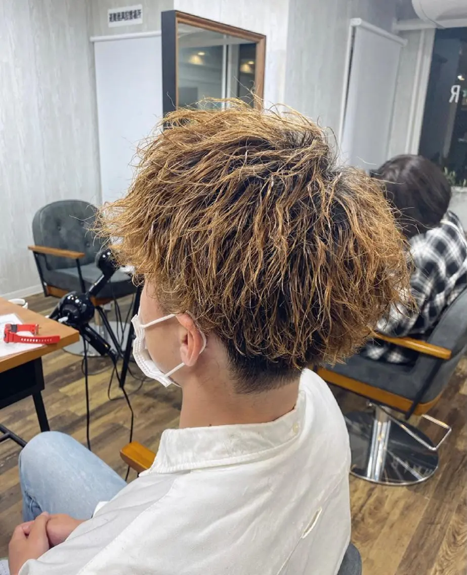 ショート カラー パーマ メンズ カット パーマ TELA HAIR 副代表　岡田のヘアスタイル