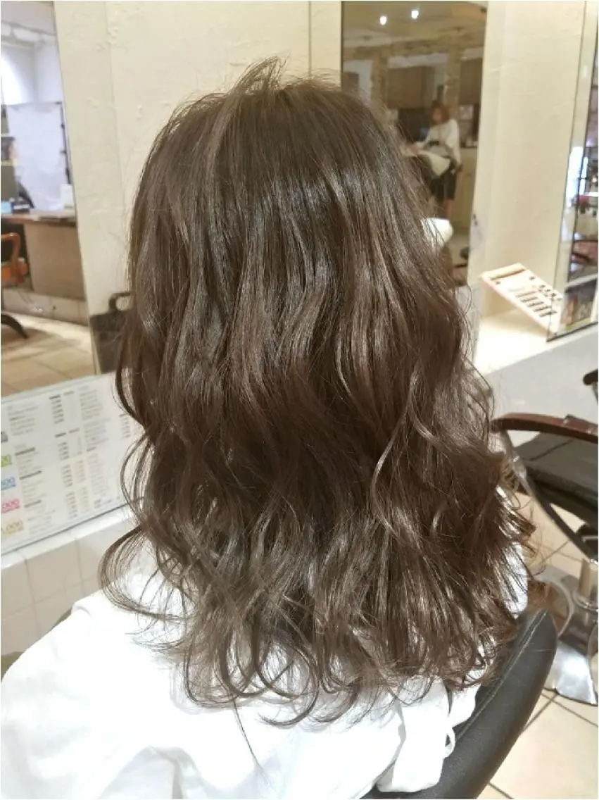 セミロング カラー ヘアアレンジ グレージュ 【髪質改善美容師】t occa茨木篠原健太のヘアスタイル