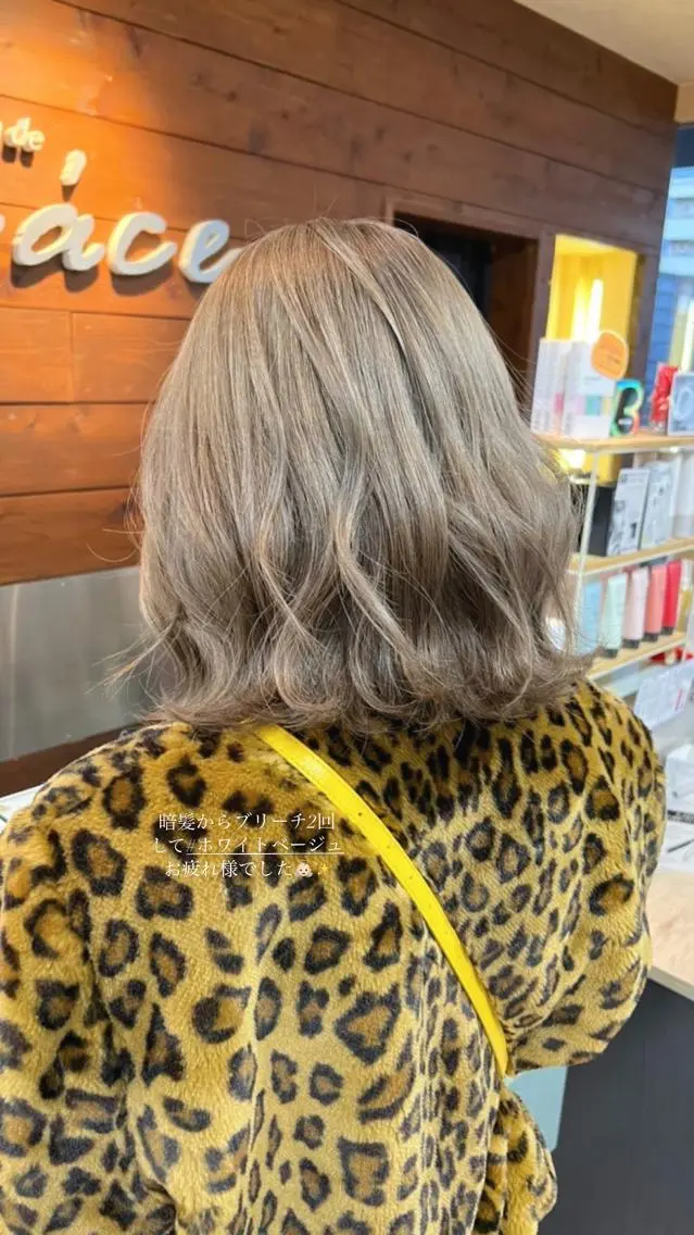 ミディアム カット ヘアカラー 🫧艶髪カラー🫧 森本くるみのヘアスタイル