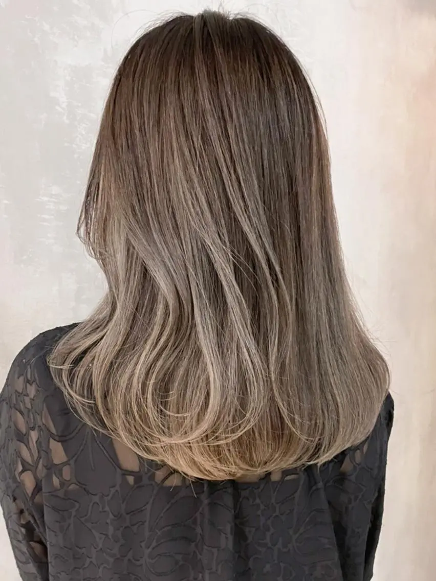 カラー パーマ ヘアアレンジ グレージュ カット ヘアカラー トリートメント ITbyALBUM 浦和店のヘアスタイル