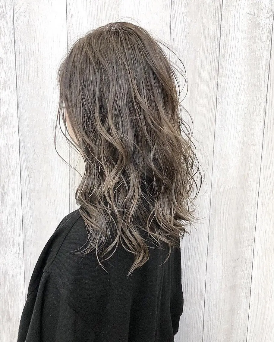 ロング カラー カット ヘアカラー 中澤 昌美のヘアスタイル
