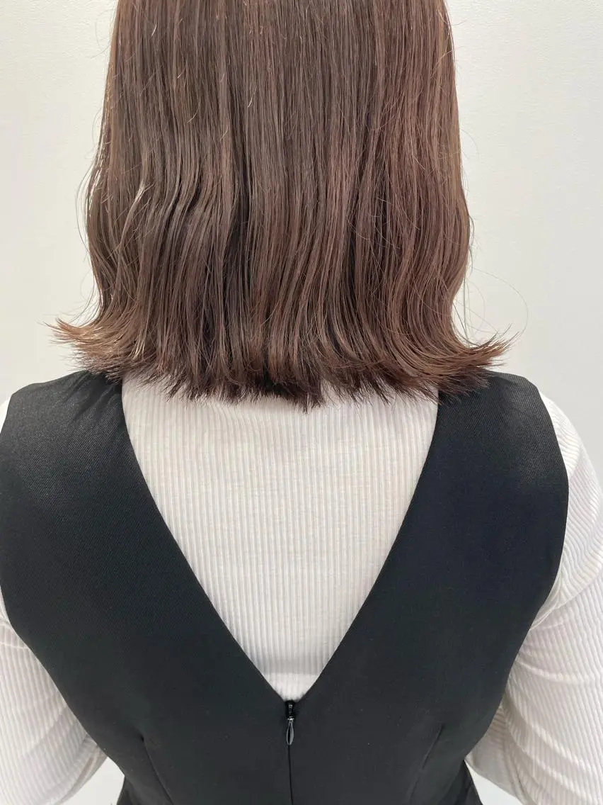 ミディアム カット ヘアカラー トリートメント 🪴酒井 可南子🪴のヘアスタイル