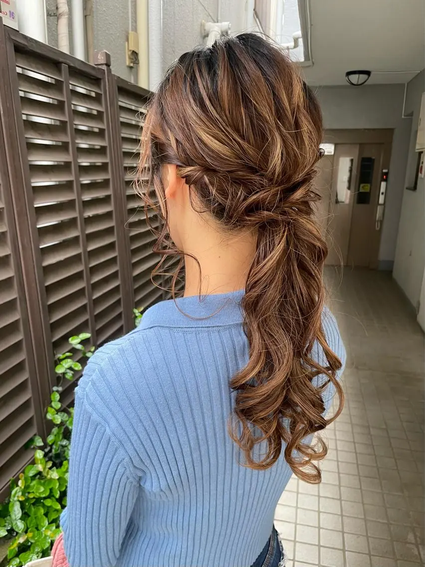 ロング ヘアアレンジ ヘアセット 小原 慧美のヘアスタイル