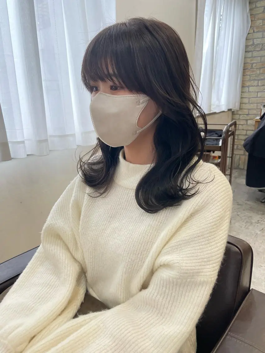 ミディアム カラー ヘアアレンジ くびれヘア カット ヘアカラー トリートメント 髪質改善特化 🫧松野力也のヘアスタイル