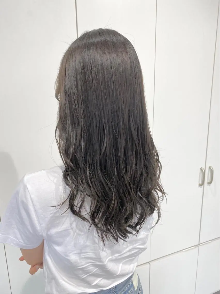 ロング カラー ヘアアレンジ Shu🐻‍❄️ / giinii 横浜のヘアスタイル