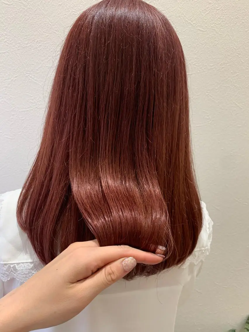 ミディアム カラー ブリーチ レッドカラー カット ヘアカラー トリートメント hubhair レイヤー/透明感のヘアスタイル