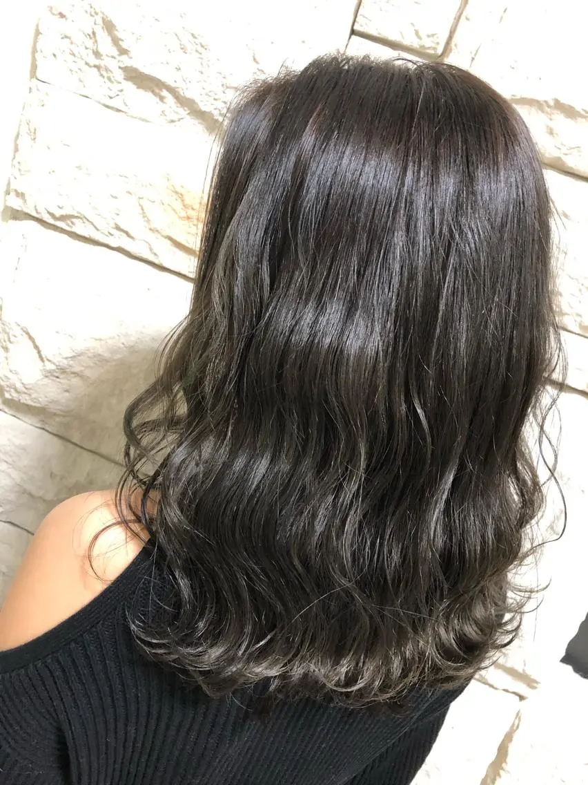 セミロング カラー ヘアアレンジ メンズ キッズ ネイル マツエク・マツパ メンズブリーチ ブリーチ グレージュ ブリーチなしカラー 透明感カラー🤎 ゆりのヘアスタイル