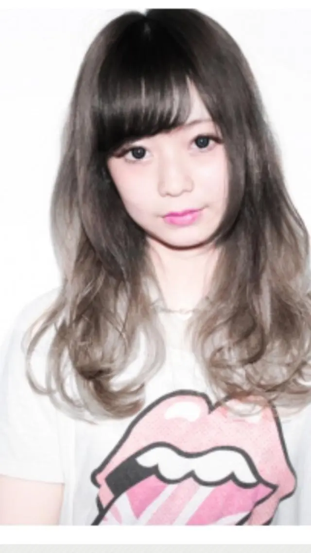 セミロング 嶋崎 留美のヘアスタイル