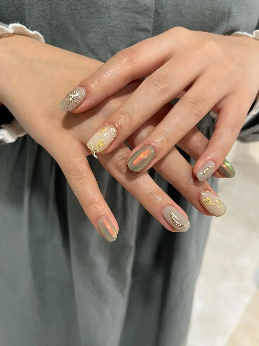 ネイル オーロラネイル 小川 奈々花のネイルデザイン