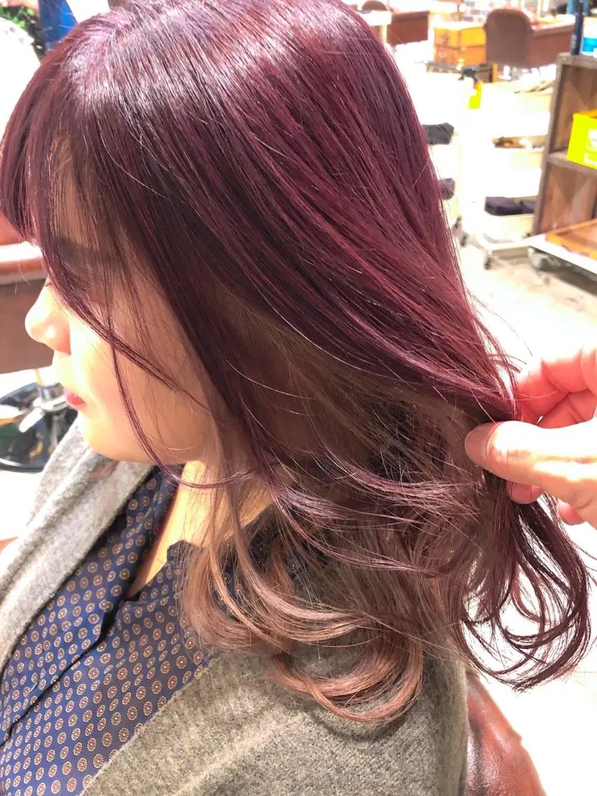 セミロング カラー パーマ ヘアアレンジ メンズ キッズ ネイル マツエク・マツパ カシス グレージュ ラベンダーカラー ラベンダーグレージュ ラベンダーグレー ヘアカラー トリートメント ⭐️ハイクオリティ カラー杉本雄志⭐️のヘアスタイル