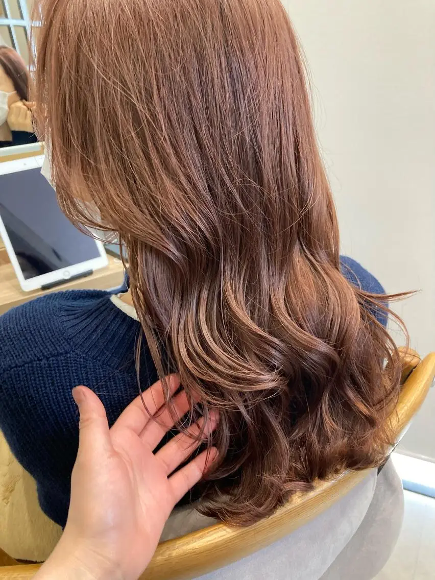 セミロング カット ヘアカラー トリートメント ✨色持ちの良い艶 カラー✨蟹江真世のヘアスタイル