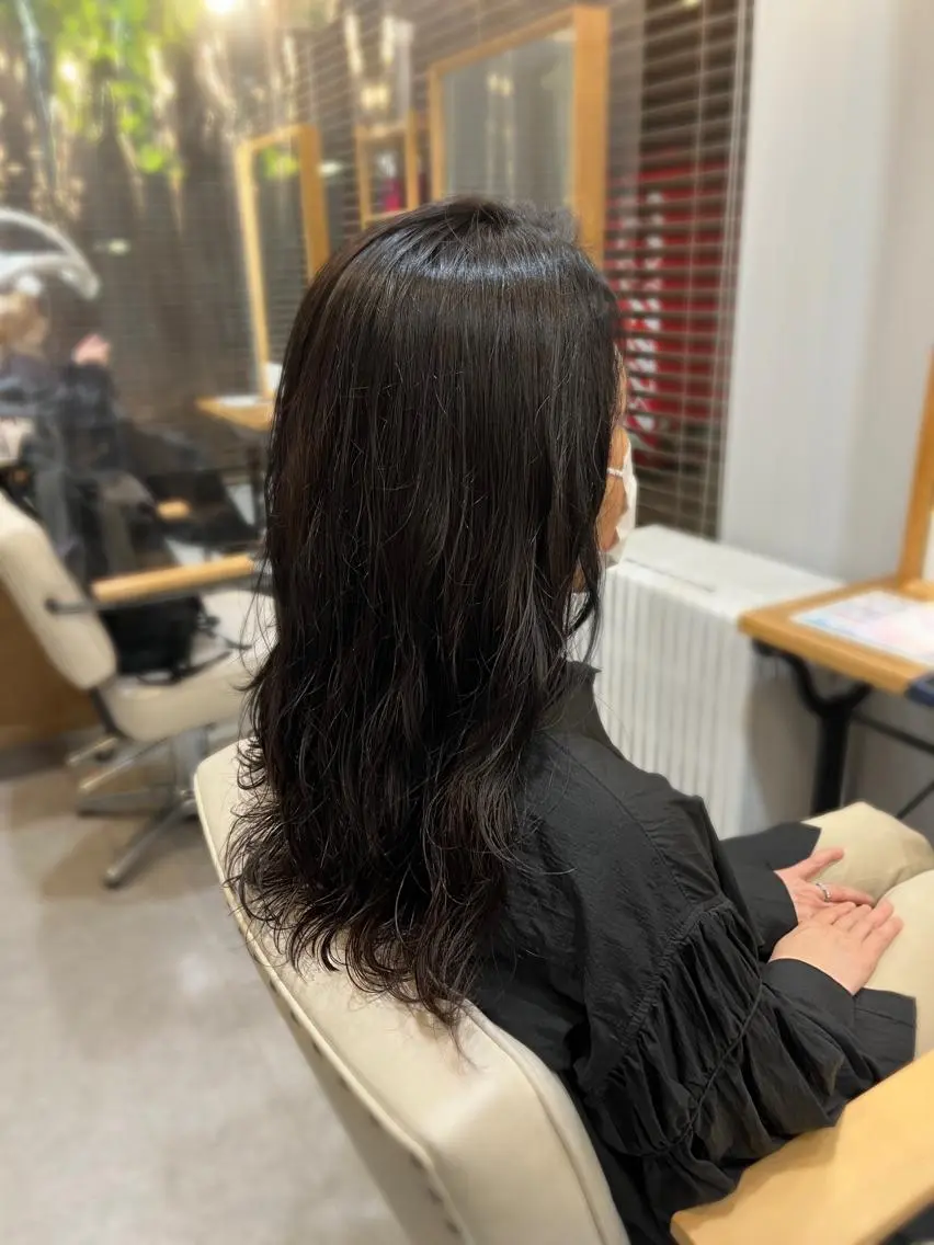 カラー カット 🌸 飯野 舞桜のヘアスタイル