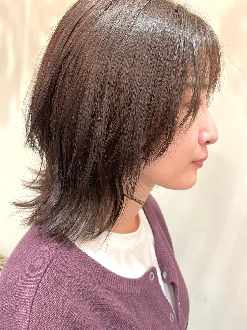ミディアム ウルフカット カット ヘアカラー トリートメント 安藤 明日翔のヘアスタイル