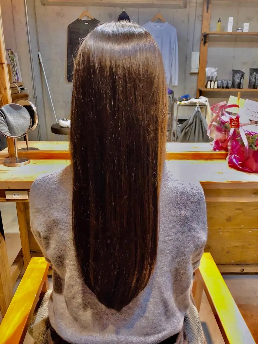 ロング カラー 藤原 ちひろのヘアスタイル