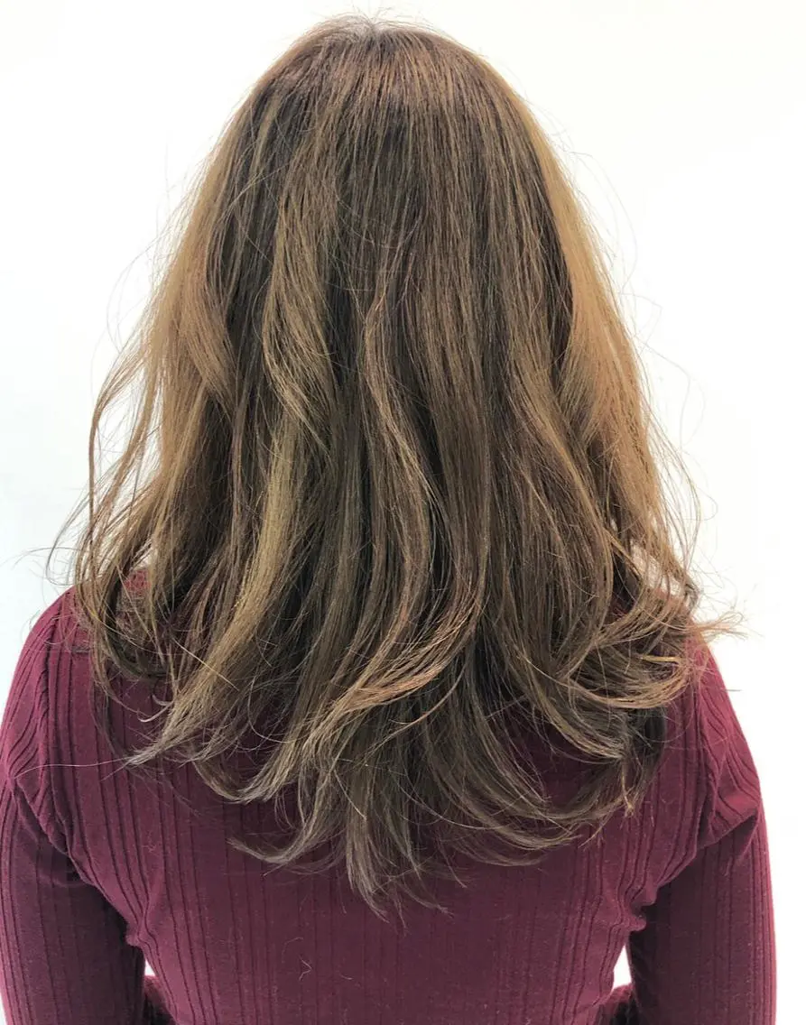 ロング カラー 磯山 直貴のヘアスタイル