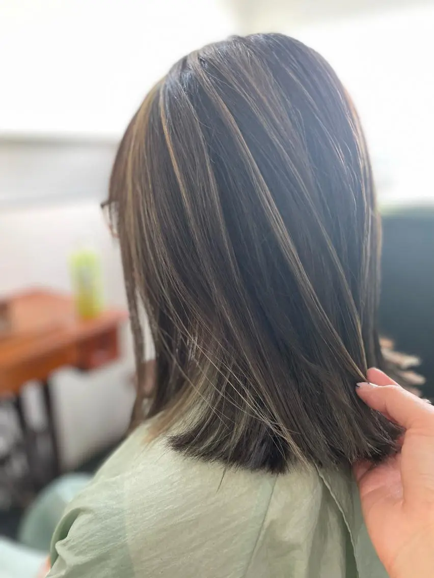 ミディアム カラー ヘアアレンジ ハイライトカラー ハイライト Hikari /京都駅美容室のヘアスタイル