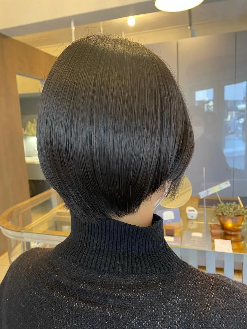 ショート カラー 【髪質改善】【美髪】 【ツヤ髪】ほしのちりのヘアスタイル