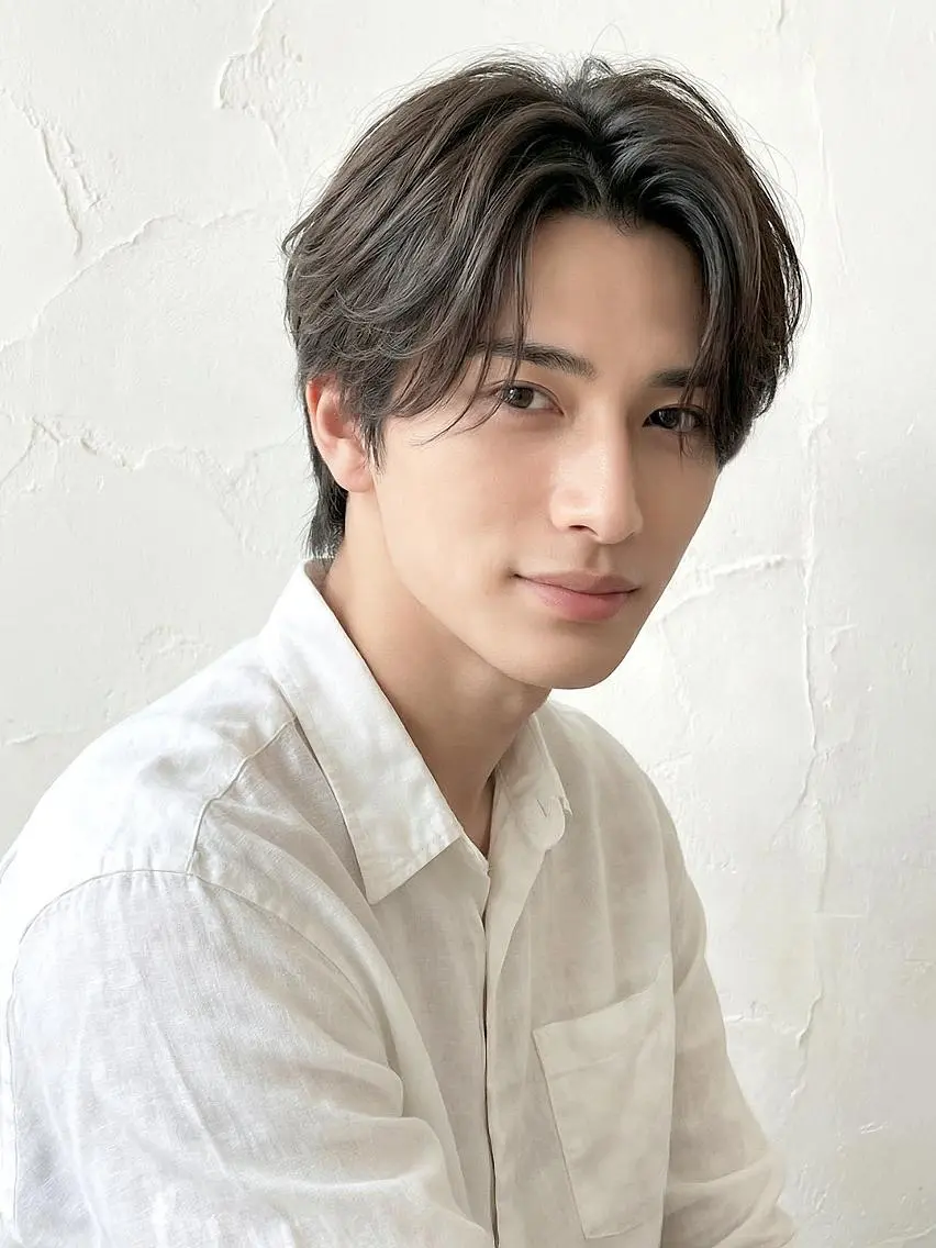 ショート メンズ カット 縮毛矯正 トリートメント YUU💚髪質改善 🤎ダブルカラー✨のヘアスタイル