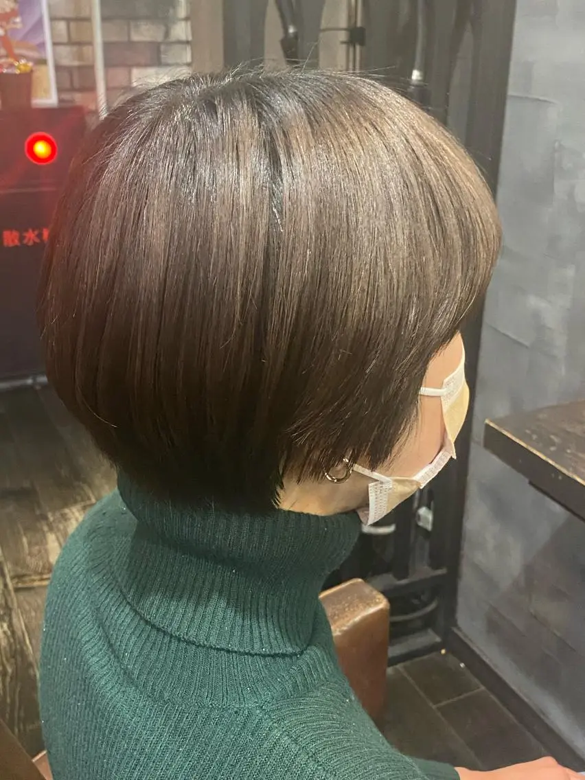 ショート 寄主 洸雅のヘアスタイル