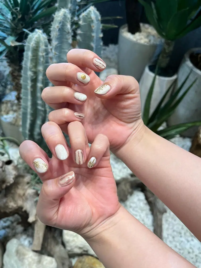 ネイル 夏ネイル ハンドネイル ∴Sanae. ∴ トータルビューティーのマツエク・マツパデザイン
