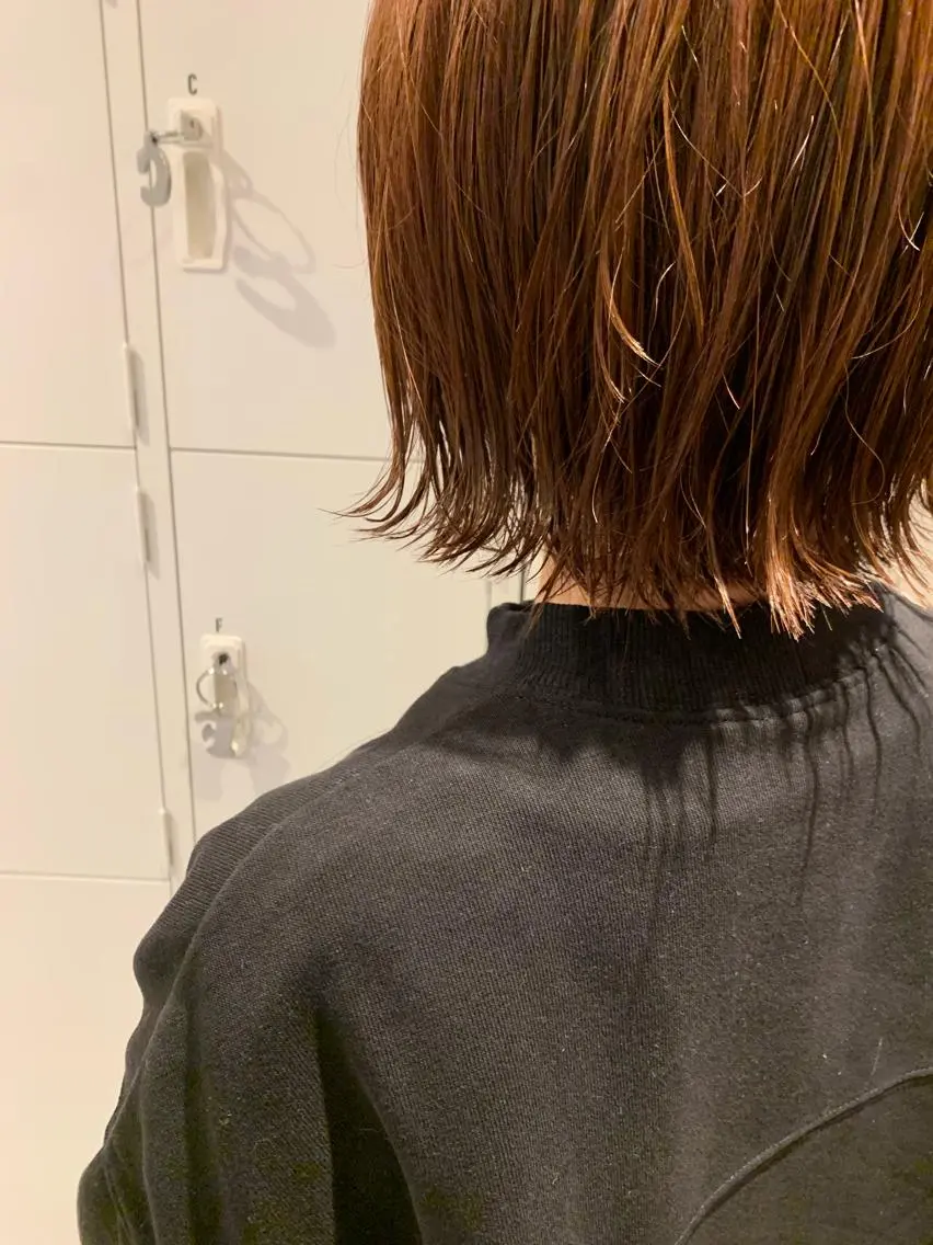 ショート カラー テラコッタ ボブ 柔らかいヘア/ 東徳嶺 みくのヘアスタイル