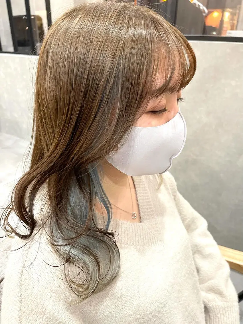 セミロング カラー カット ヘアカラー トリートメント 一ノ瀬 暁のヘアスタイル