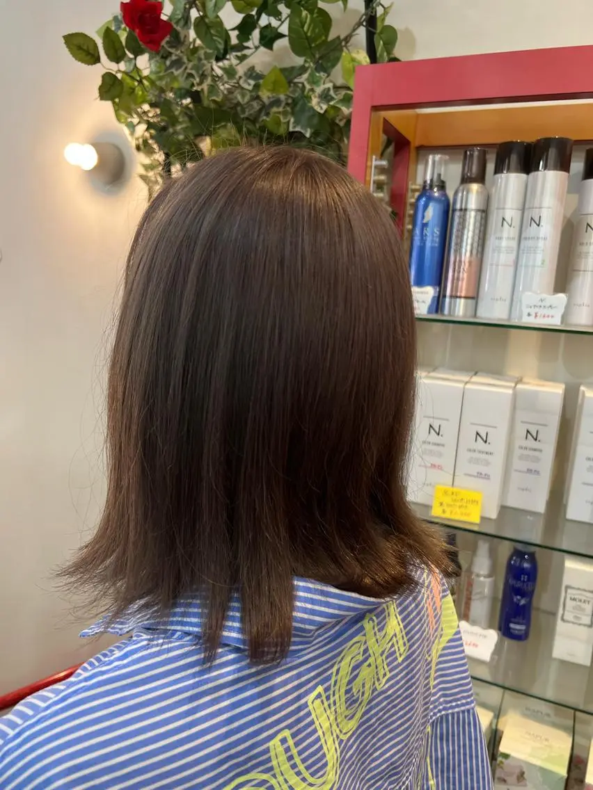 カラー アッシュ ベージュカラー ブリーチ ヘアカラー まさき✂︎ /ブリーチカラーのヘアスタイル