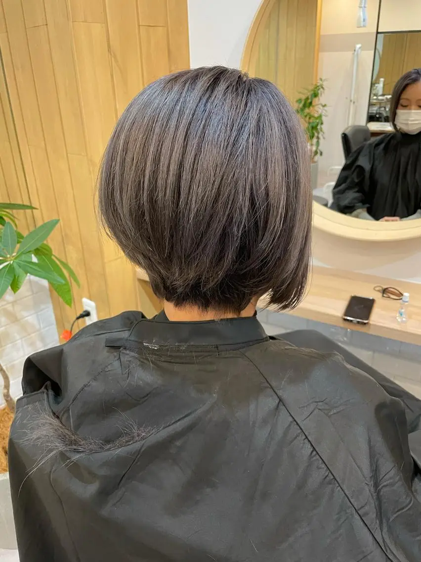 ショート カラー akane .のヘアスタイル