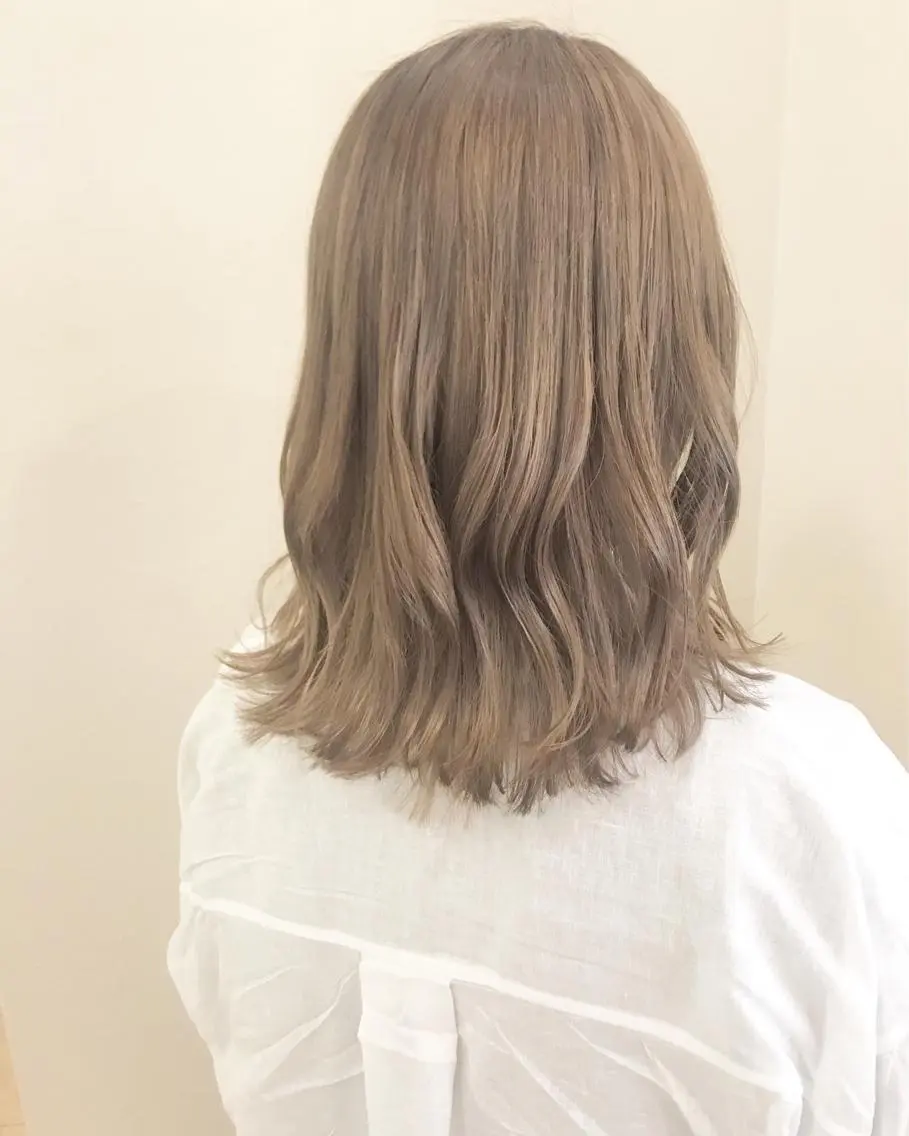 ミディアム カラー 店長 ✂️ムラカミ キラリのヘアスタイル