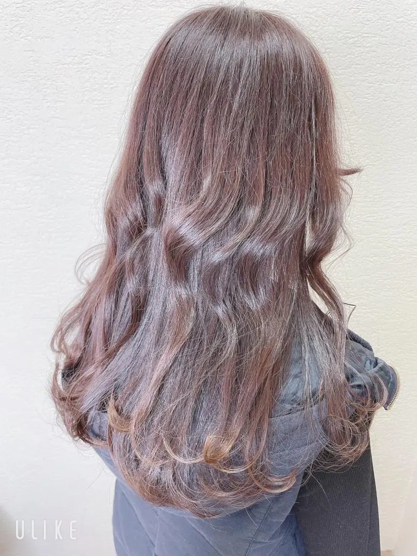 ロング カラー グレージュ バイオレットカラー バイオレットグレージュ カット ヘアカラー トリートメント ❣️モードケイズ塚口 和田一将のヘアスタイル