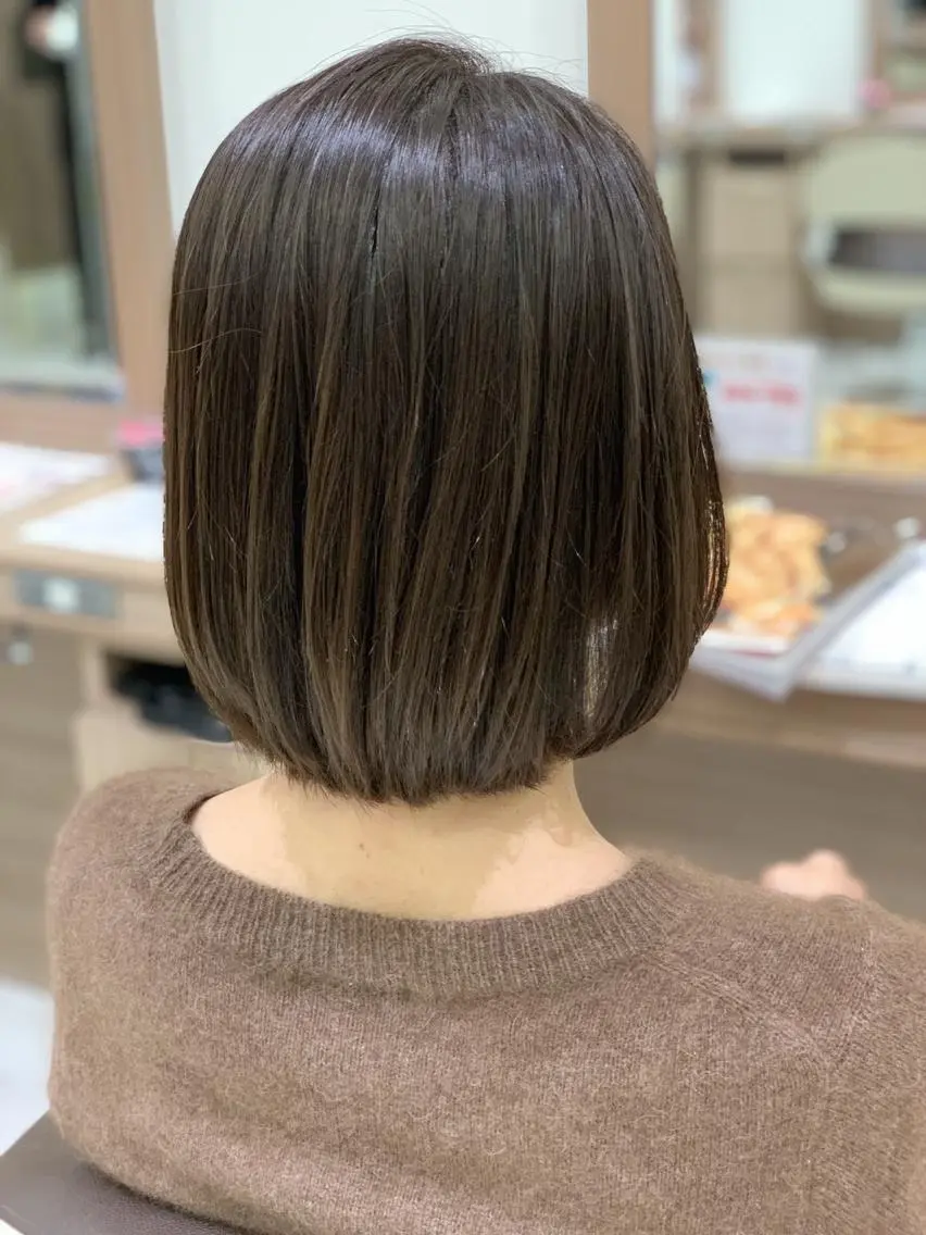ミディアム ヘアカラー 岩崎 空弥のヘアスタイル