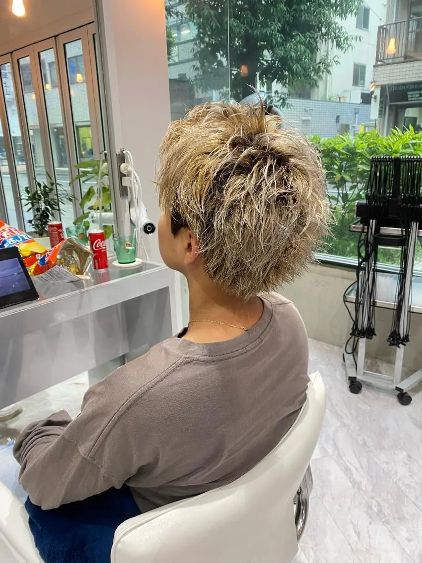 ショート カラー ブリーチ トリートメント Riganuts王子 Hayato✂︎のヘアスタイル