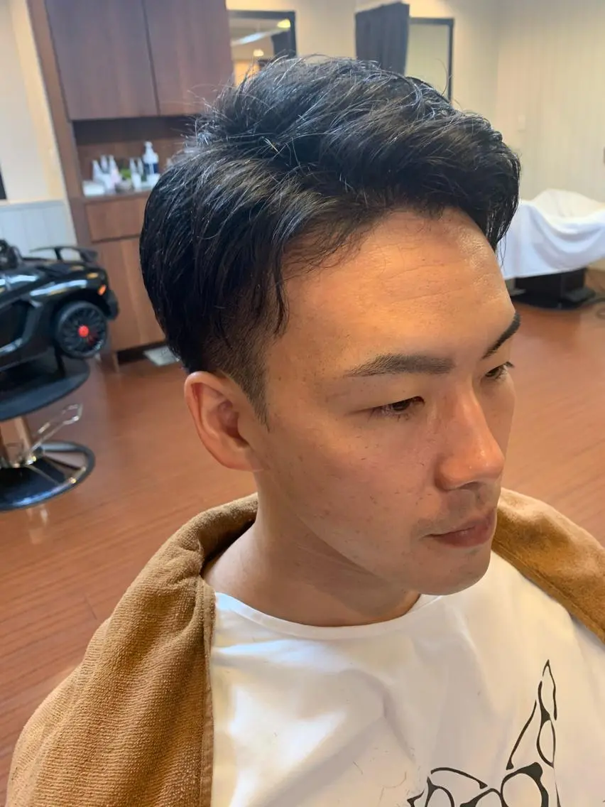 ショート メンズ カット 関田 周人のヘアスタイル