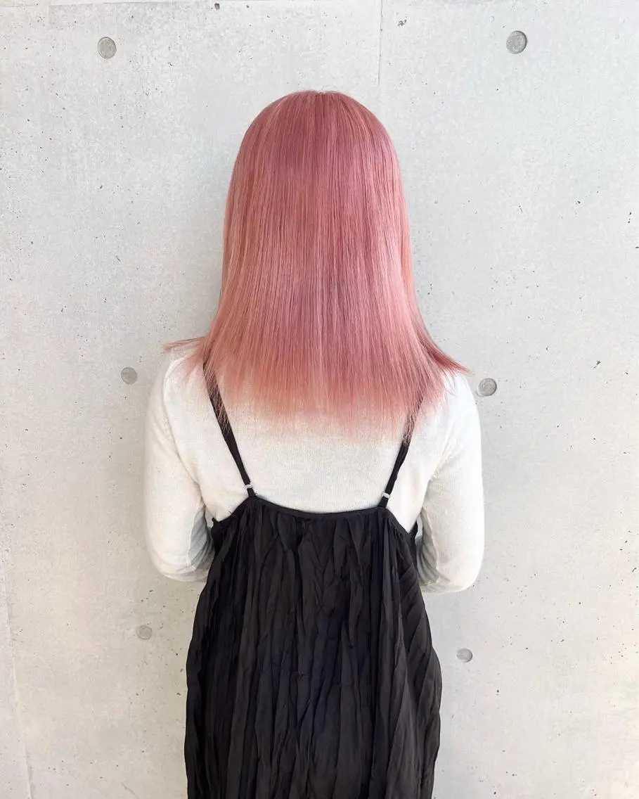 ミディアム ヘアカラー トリートメント 艶髪レイヤー/ ハイトーンKeitaのヘアスタイル