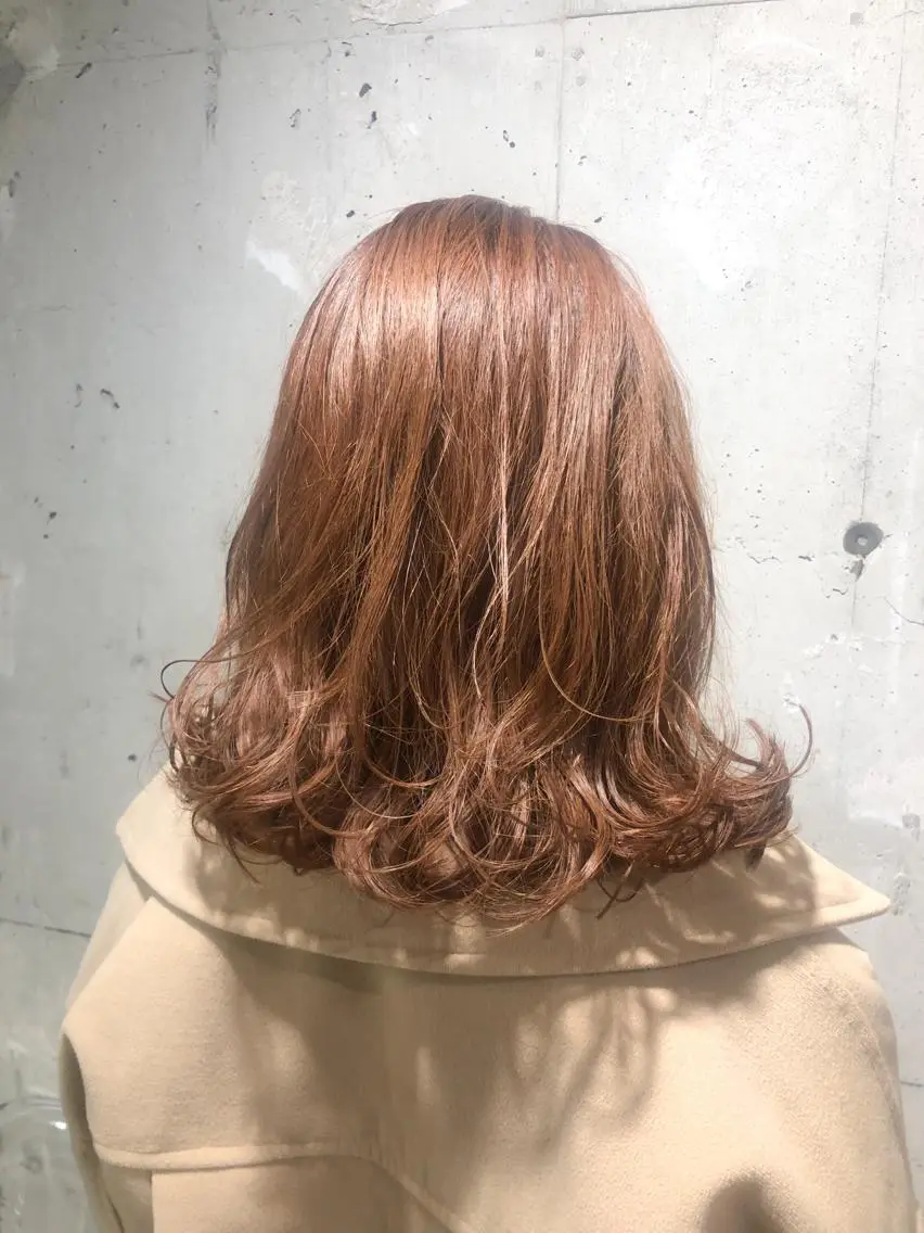 セミロング カラー パーマ ヘアアレンジ メンズ キッズ ネイル マツエク・マツパ メンズブリーチ ベージュカラー ブリーチ オレンジ オレンジベージュ 当日予約⭕️ Rene’のヘアスタイル